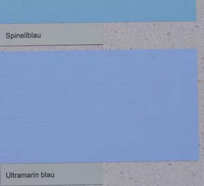 vega-wandfarbe-mit-ultramarin-blau